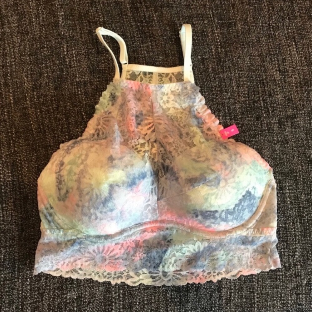 NEW VS PINK high neck lace bra